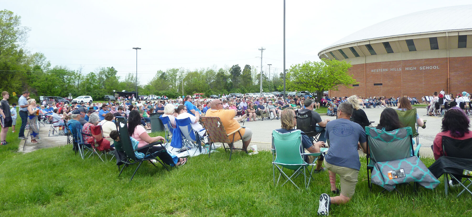 Crowd.jpg